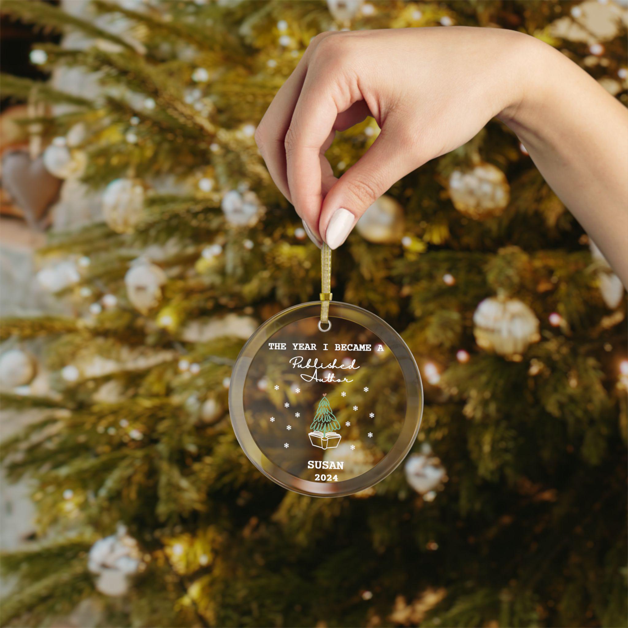 Personalized Published Author Ornament 2025 , Custom Glass Keepsake for New Authors with Name & Year, GIft for New Author