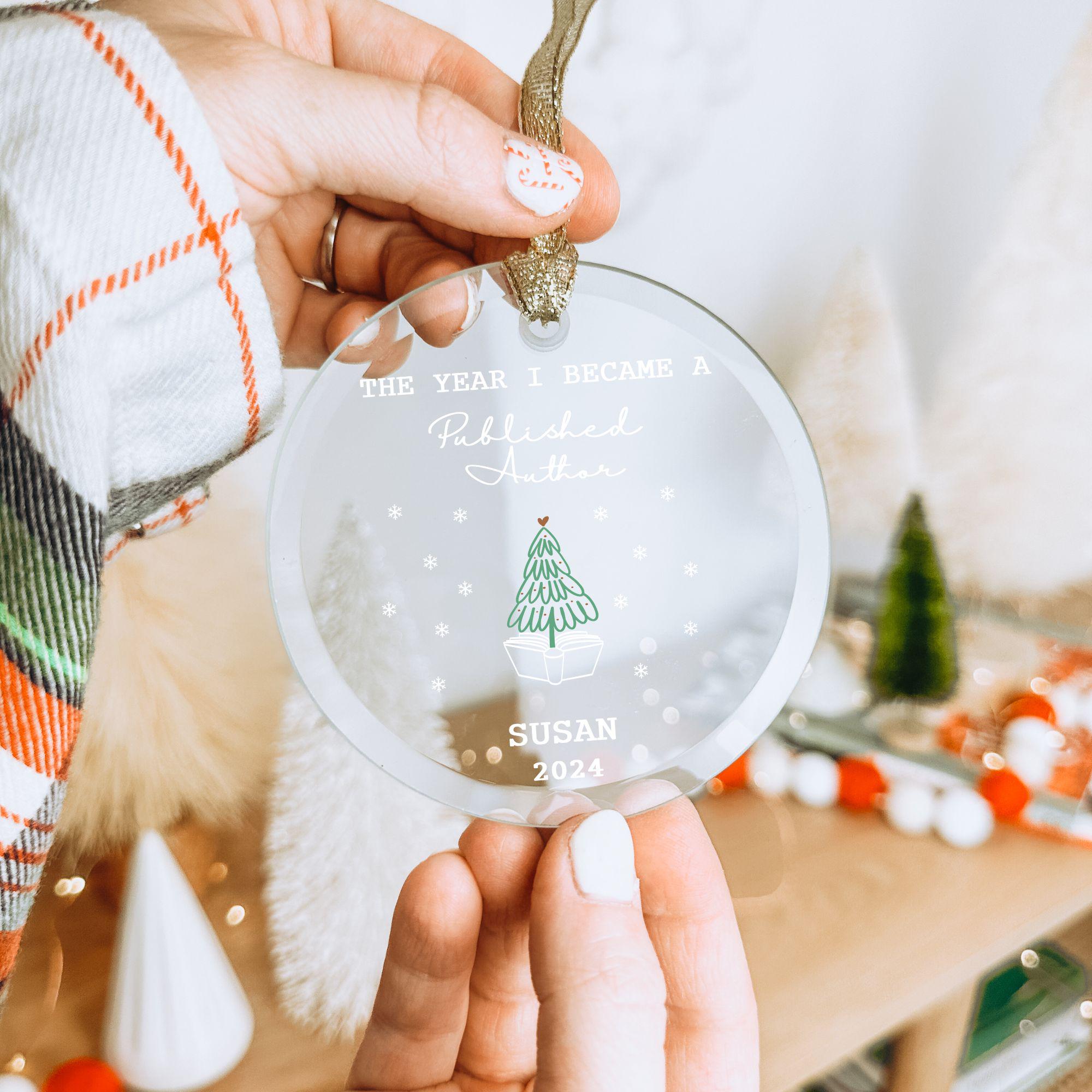 Personalized Published Author Ornament 2025 , Custom Glass Keepsake for New Authors with Name & Year, GIft for New Author